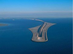 太酷了：跨海大橋修到中間，突然消失！