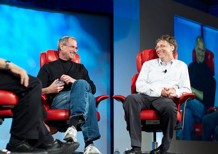 為什么微軟巔峰時期的市值趕不上蘋果？